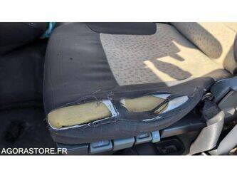renault-midlum-1472473-48467278