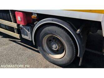 renault-midlum-1472473-48467318