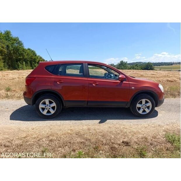 NISSAN Qashqai-48467567