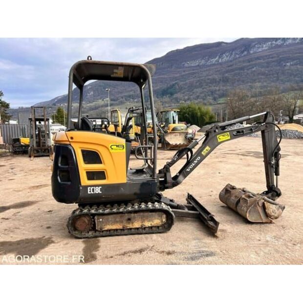 2015 Volvo EC18C-48467777