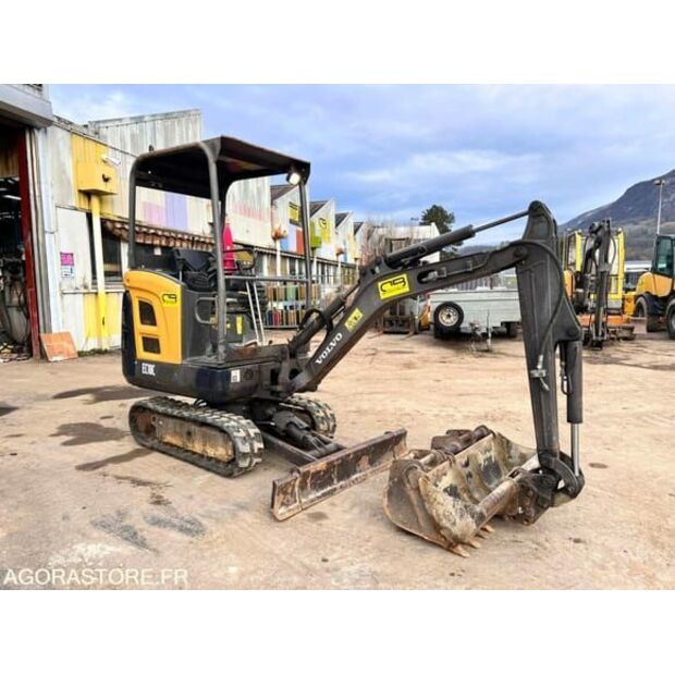2015 Volvo EC18C-48467778