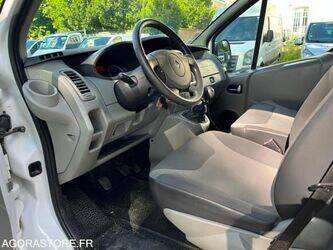 renault-trafic-1472502-48468006