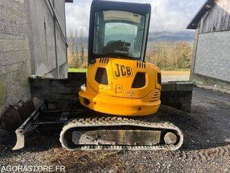 2010-jcb-8035-1472503-48468047