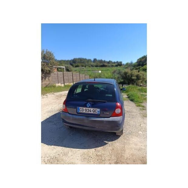 Renault Clio-48468699