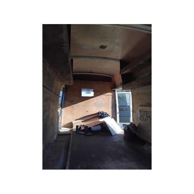 Iveco 35.8-48469137