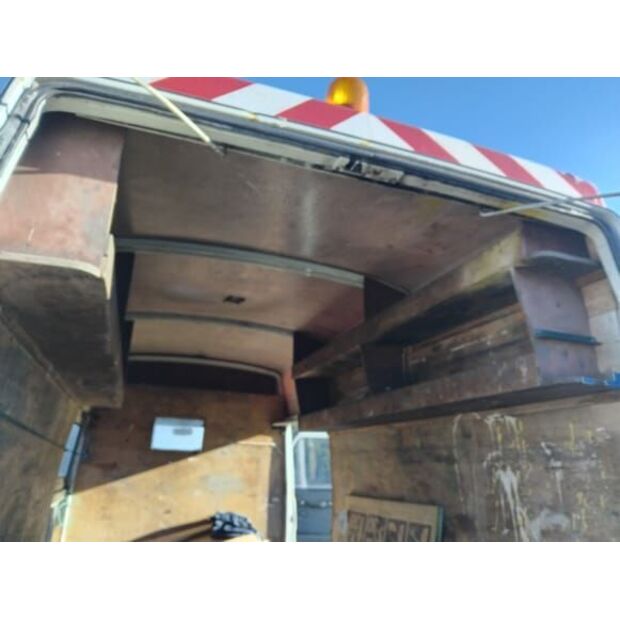 Iveco 35.8-48469138