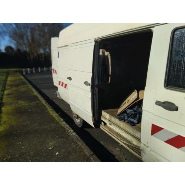 Iveco 35.8-48469140