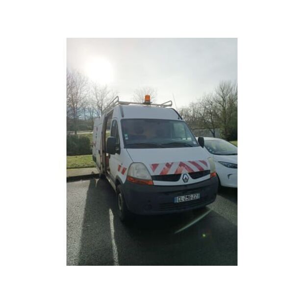 Renault Master-48471233
