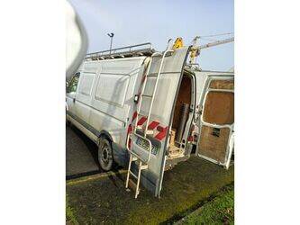 renault-master-1472211-48471235
