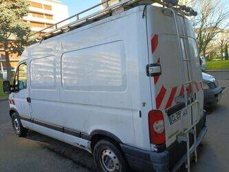 renault-master-1472211-48471237