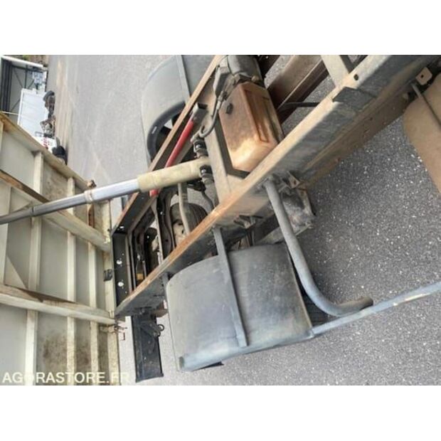 NISSAN Cabstar-48475697