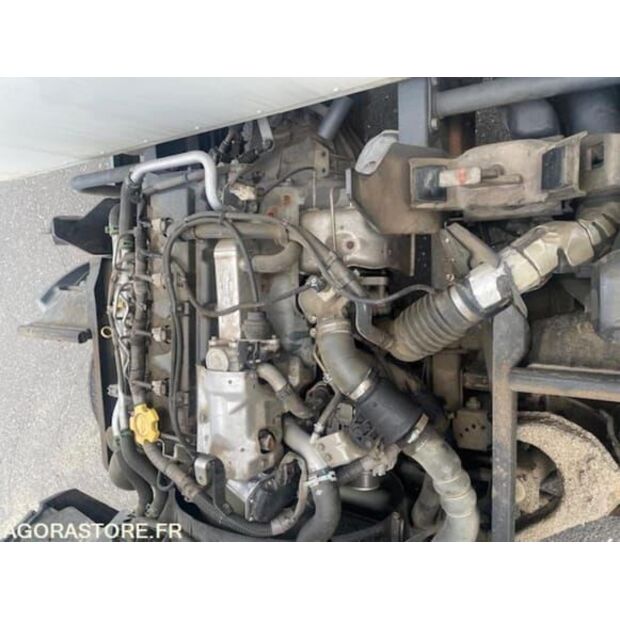 NISSAN Cabstar-48475707