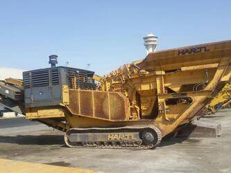 2001-hartl-others-48477586