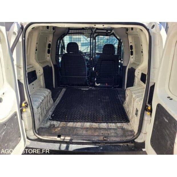 Renault Kangoo-48488364