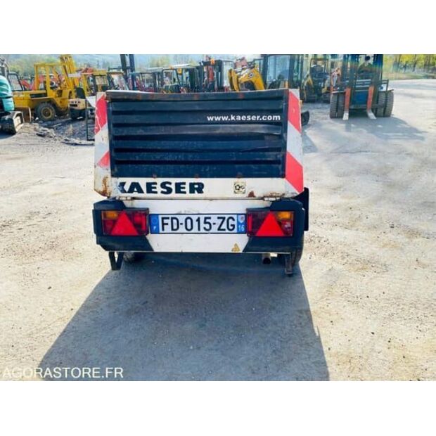 كيزر M31-48488644