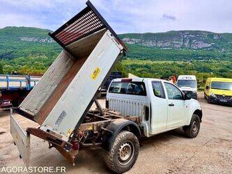 isuzu-d-max-1472585-48488824