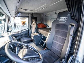 2019-iveco-stralis-400-48496941