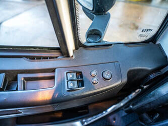 2019-iveco-stralis-400-48496963