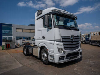 2015-mercedes-benz-actros-1845-ls-1279466-48501128