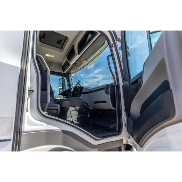 2014 Mercedes-Benz Antos 1830-48501395
