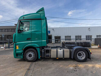 2015-mercedes-benz-actros-1845-ls-1472736-48501499