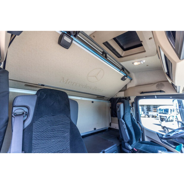 2016 Mercedes-Benz Actros 1842-48501558