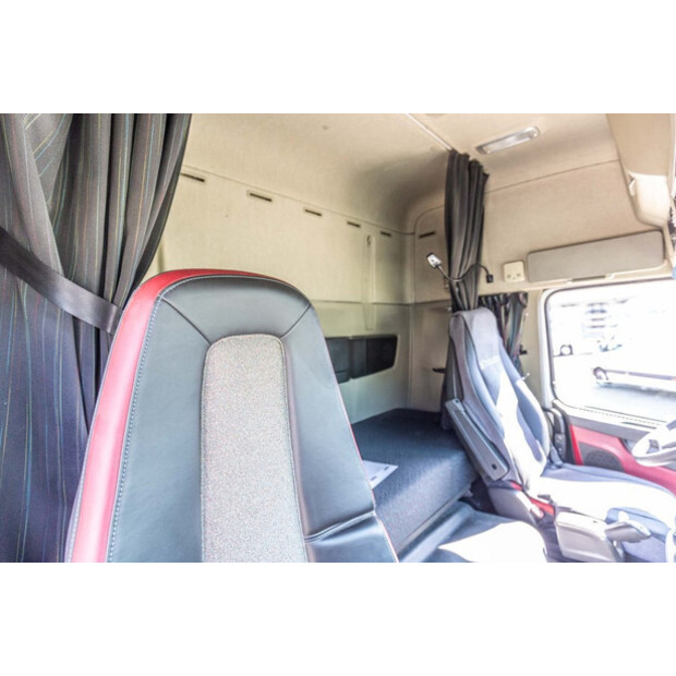 2017 Volvo FMX 460-48501835