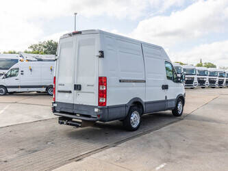 2011-iveco-daily-35s17-48501891