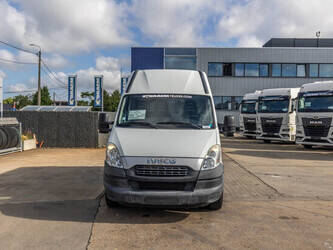 2011-iveco-daily-35s17-48501894