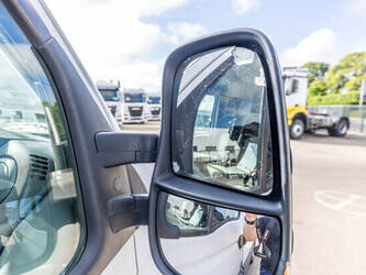 2011-iveco-daily-35s17-48501898