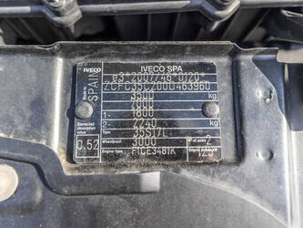 2011-iveco-daily-35s17-48501911