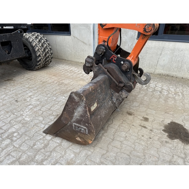 2018 Hitachi ZX140W-6-48509874