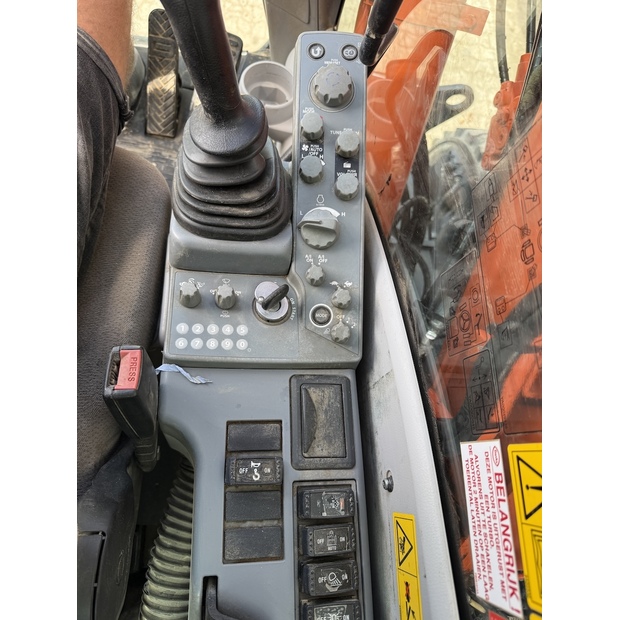 2018 Hitachi ZX140W-6-48509877