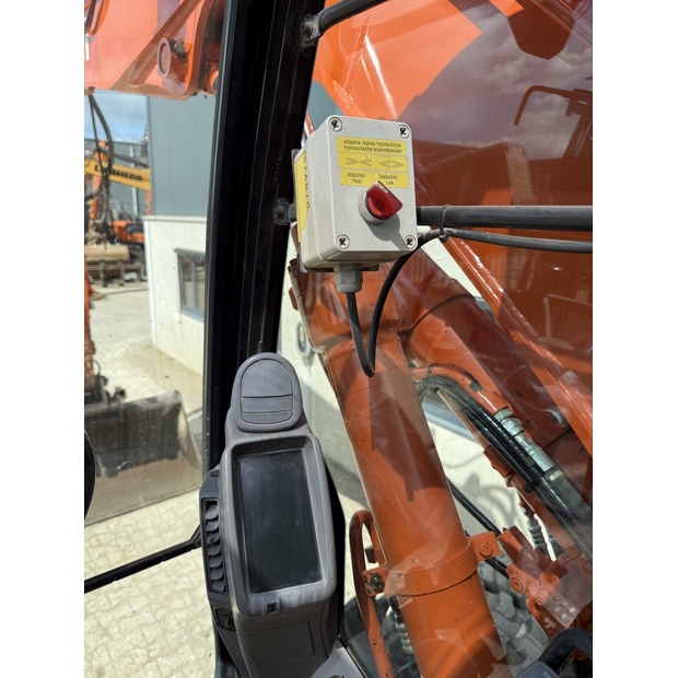 2018 Hitachi ZX140W-6-48509881