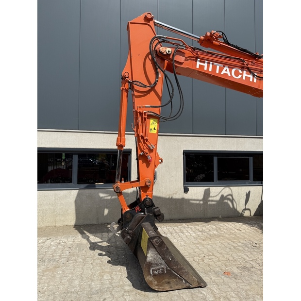 2018 Hitachi ZX140W-6-48509886