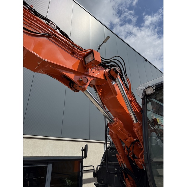 2018 Hitachi ZX140W-6-48509887