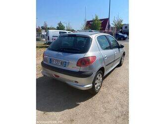 peugeot-206-1472833-48513330