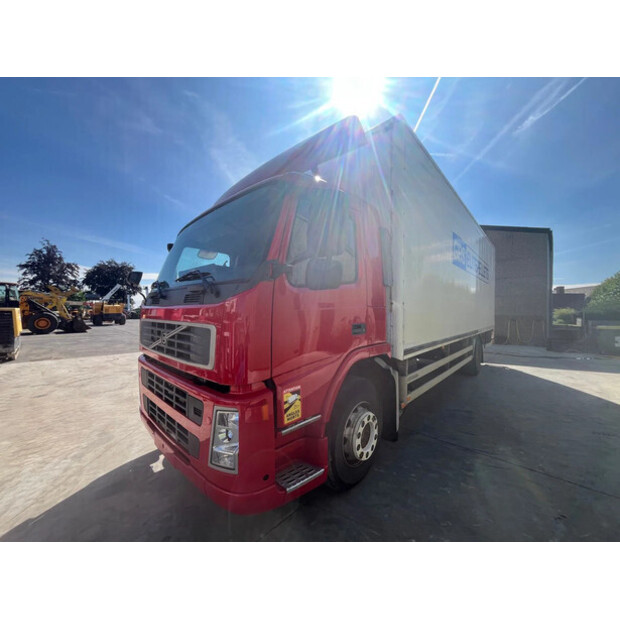 2002 Volvo FM-48518504