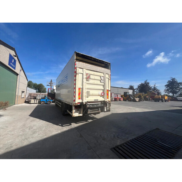 2002 Volvo FM-48518508