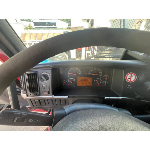 2002 Volvo FM-48518525
