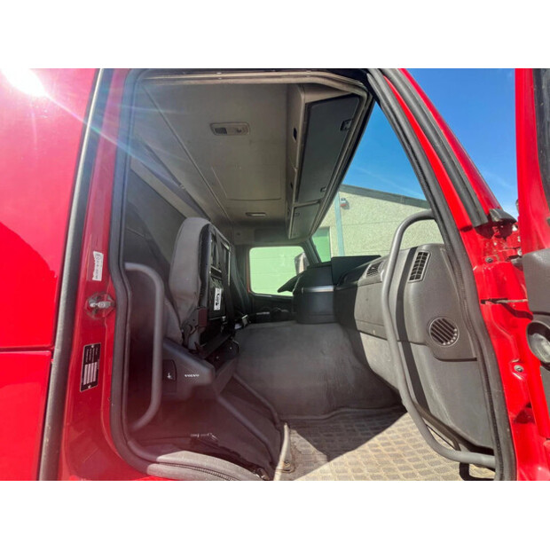 2002 Volvo FM-48518528