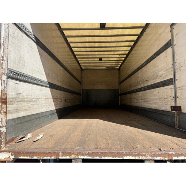 2002 Volvo FM-48518559