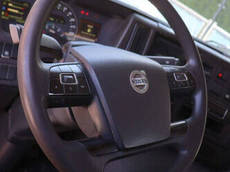 2014-volvo-fmx-330-48518819