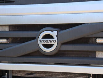2011-volvo-fmx500-1472852-48518859