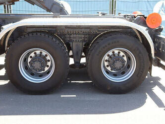 2011-volvo-fmx500-1472852-48518865