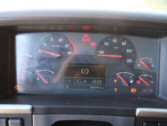 2011-volvo-fmx500-1472852-48518901