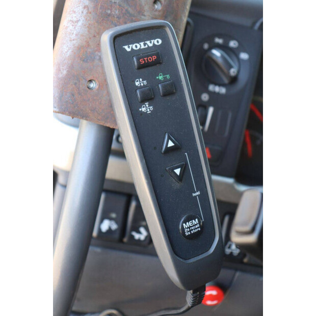2011 Volvo FMX500-48518903