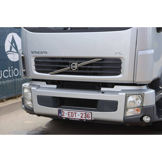 2011 Volvo FL 240-48519016