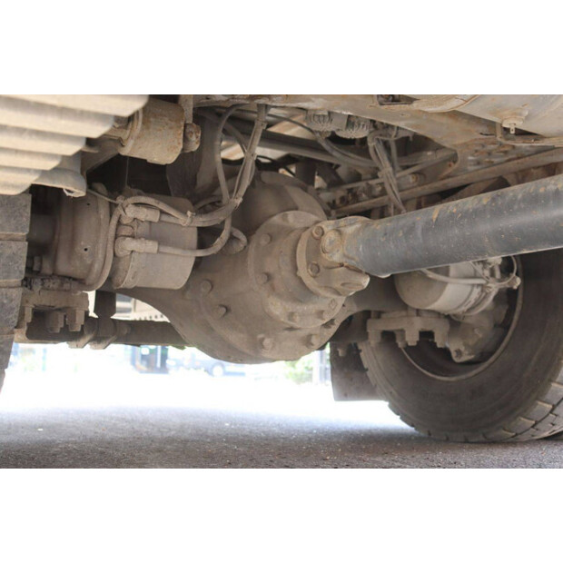 2011 Volvo FL 240-48519032