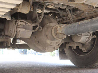 2011-volvo-fl-240-1472855-48519032